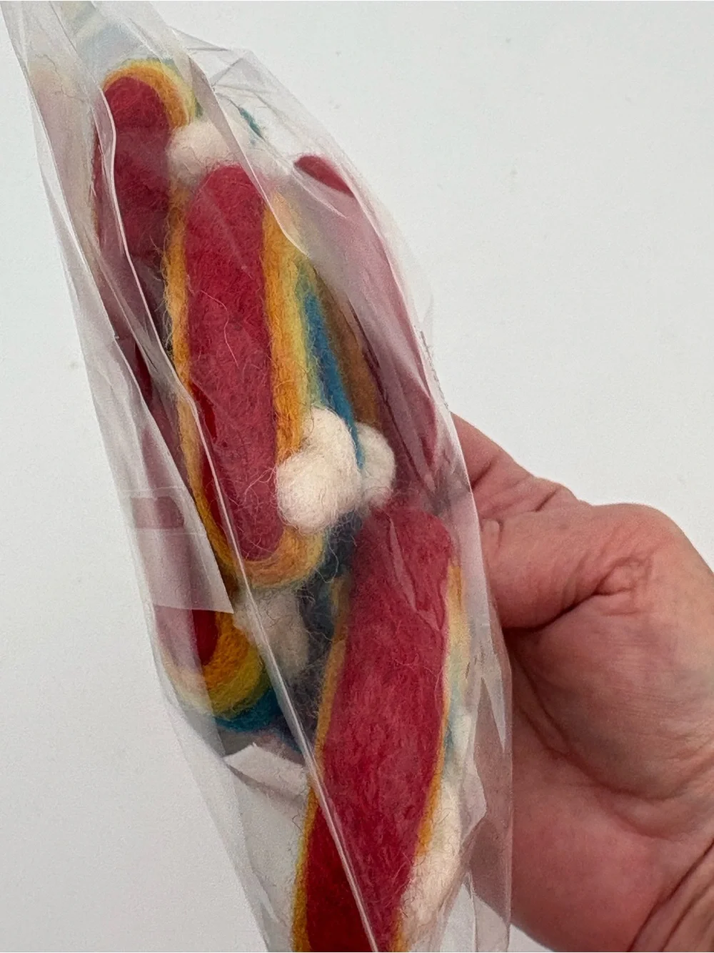 paper & felt Rainbow Felt Rainbows - Multicolor